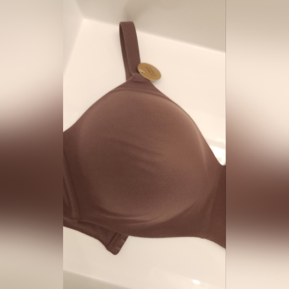 Wacoal How Perfect Wire Free T-Shirt Bra - Picture 4 of 6